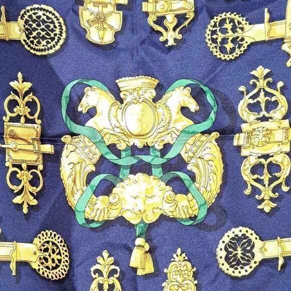 Hermes Carre Mini Silk Scarf Multicolor NEW IN BOX Authentic GIFTABLE - Picture 7 of 11